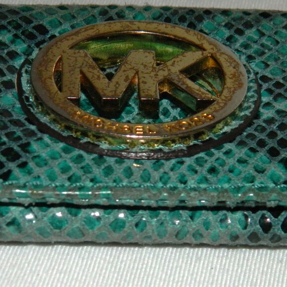 Michael Kors Python Embossed Card Case - Picture 4 of 7
